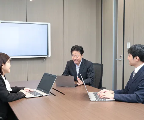 お客様とベンダーという壁をなくし、一歩前に踏み込んだ会議をする