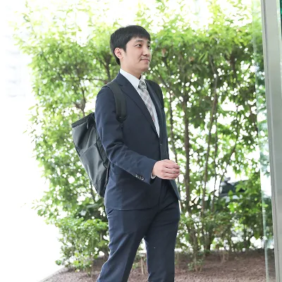 朝出勤している様子です